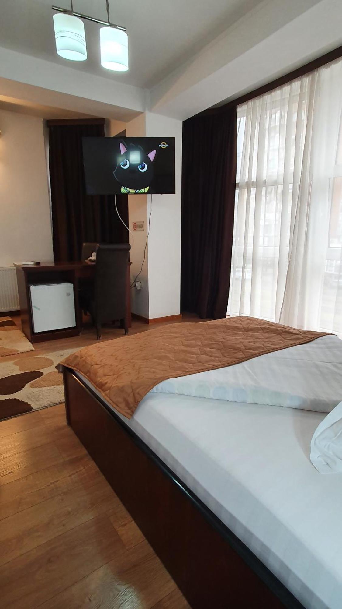 Pensiunea Select Arad Exterior foto